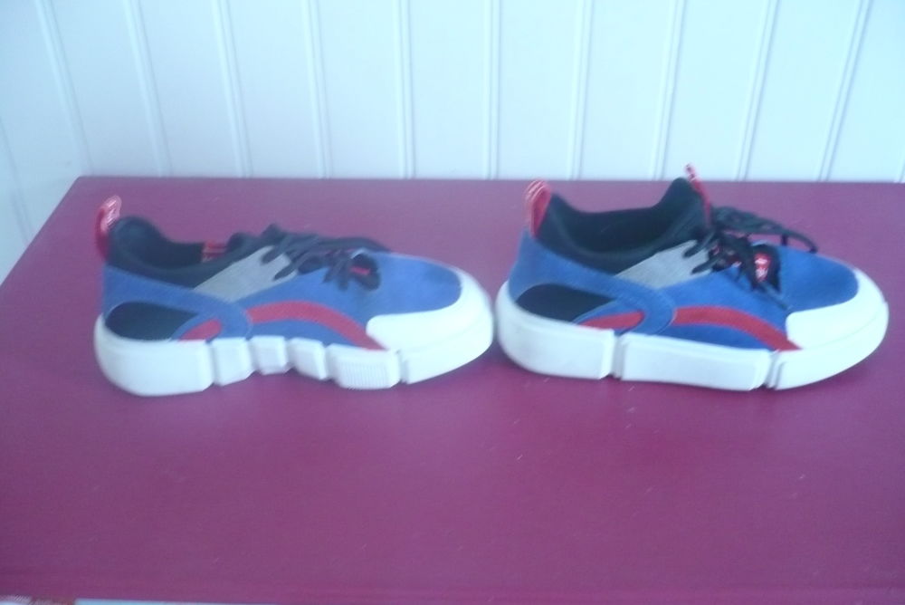 TENNIS MULTICOLORE FASHION KM 78 10 Le Versoud (38)