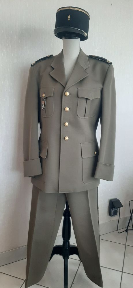 Tenue militaire 35 Toulouse (31)