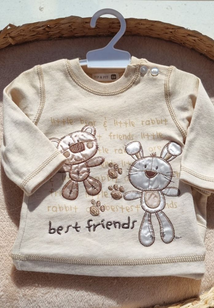 Tenue NEUVE Naissance beige 10 Oullins (69)