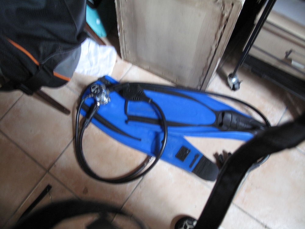 TENUE de plong� avec sac et accessoires 0 Marseille 12 (13)