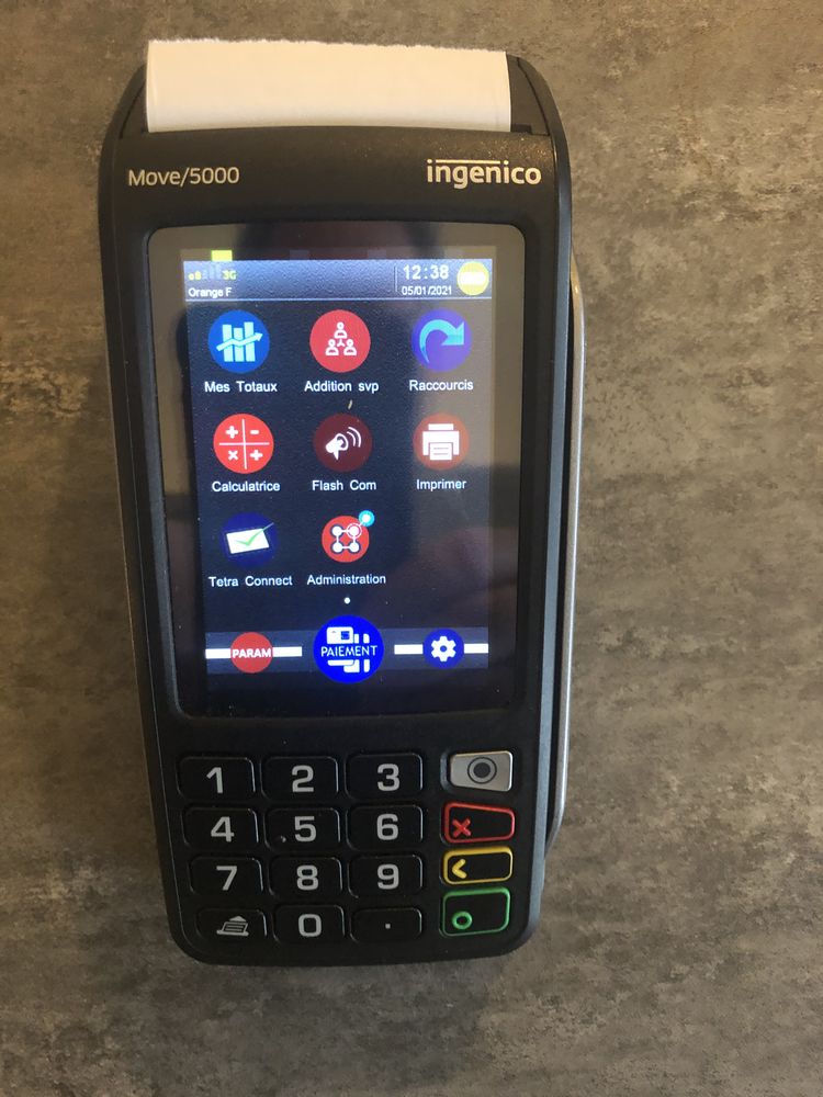 Terminal tpe INGENICO  MOVE 5000 sans contact
3 G. 
350 Saint-Maur-des-Foss�s (94)