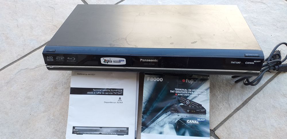 terminal de réception TV Panasonic F8000 40 Agde (34)