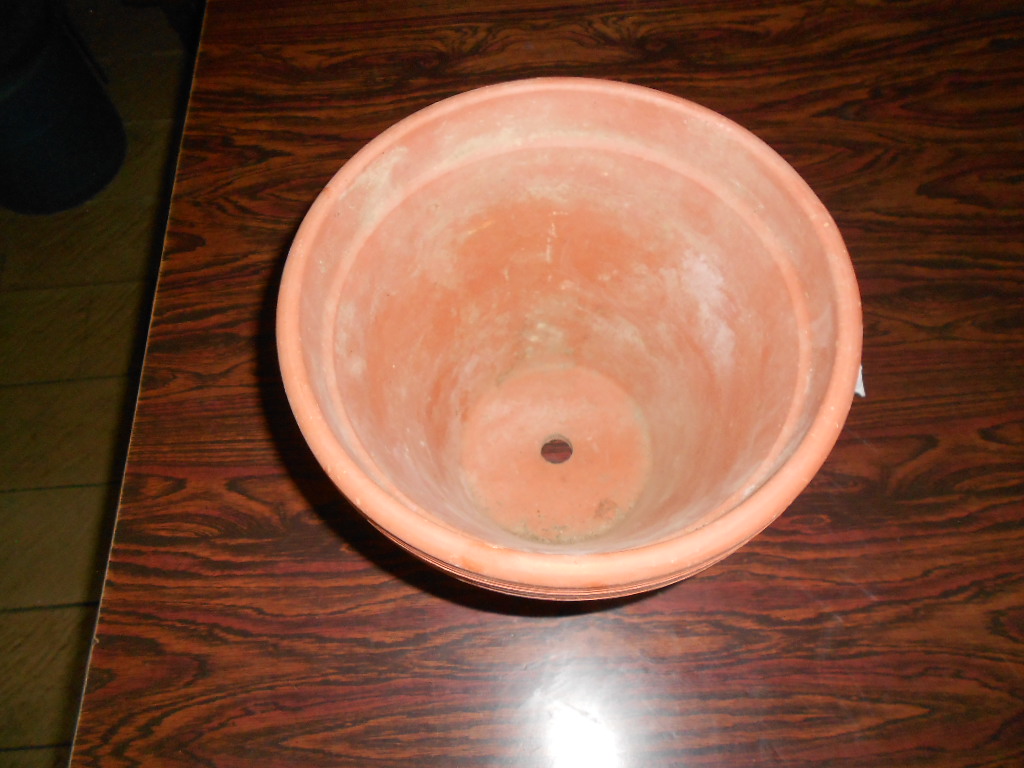 UN POT EN TERRE CUITE 4 Montauban (82)