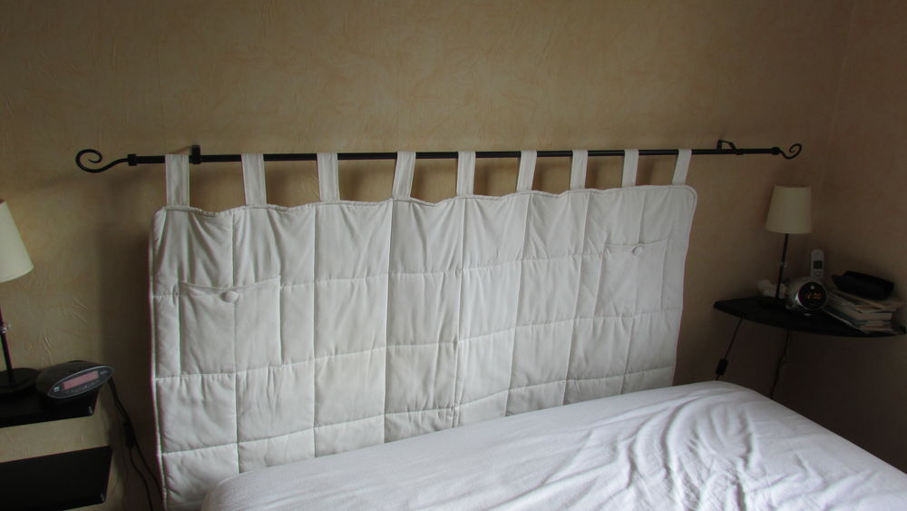 T�te de lit et barre fer forg� 20 Charnas (07)