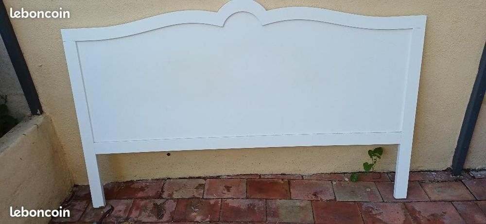 tete de lit blanche 160
50 La Seyne-sur-Mer (83)
