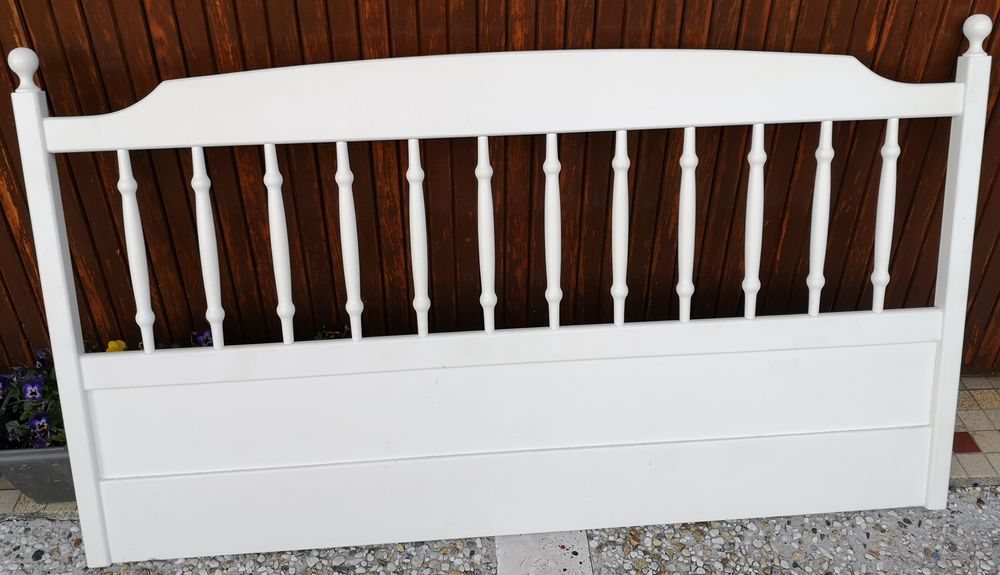 T�TE DE LIT EN BOIS LAQUE BLANC	35 � 35 Juran�on (64)