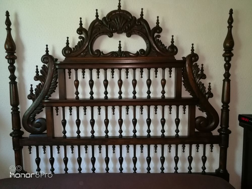 TETE DE LIT  BOIS 90 Toulon (83)