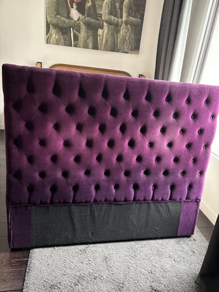 T�te de lit velours violette 55 Paris 9 (75)