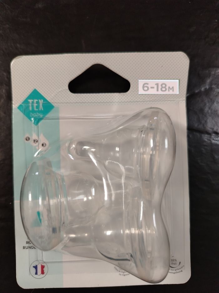 2 t�tines biberon Tex 6 - 18 mois neuves 2 Beauchamp (95)