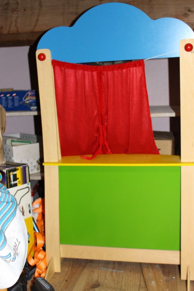 Th��tre de marionnettes 30 Saint-Loub�s (33)