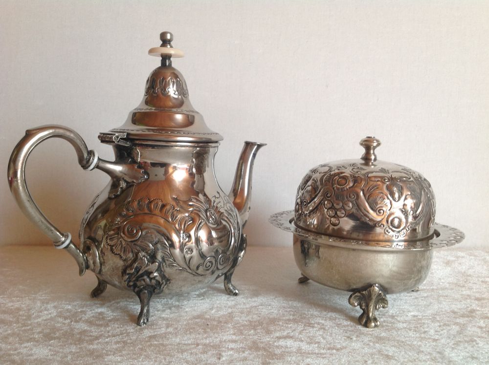 TH�I�RE ET SUCRIER MAROCAIN EN M�TAL ARGENT� Bz29 40 Tr�gunc (29)