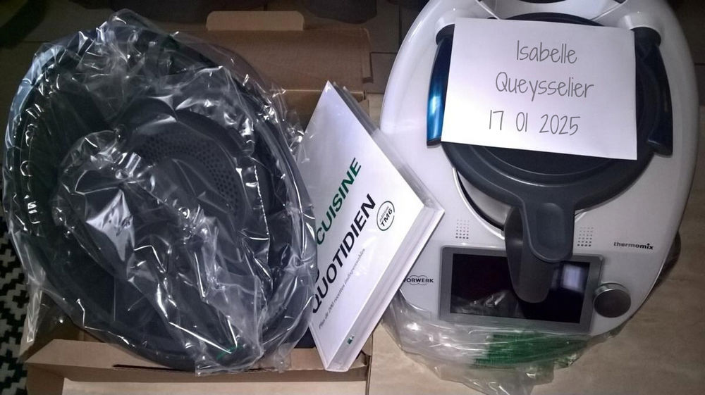 Thermomix tm6 blanc   d�coupe-minute 995 Paris 8 (75)