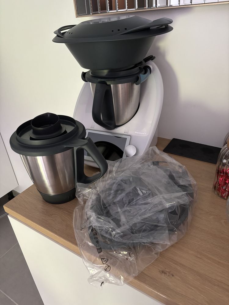 Thermomix Neuf 1300 Toulouse (31)