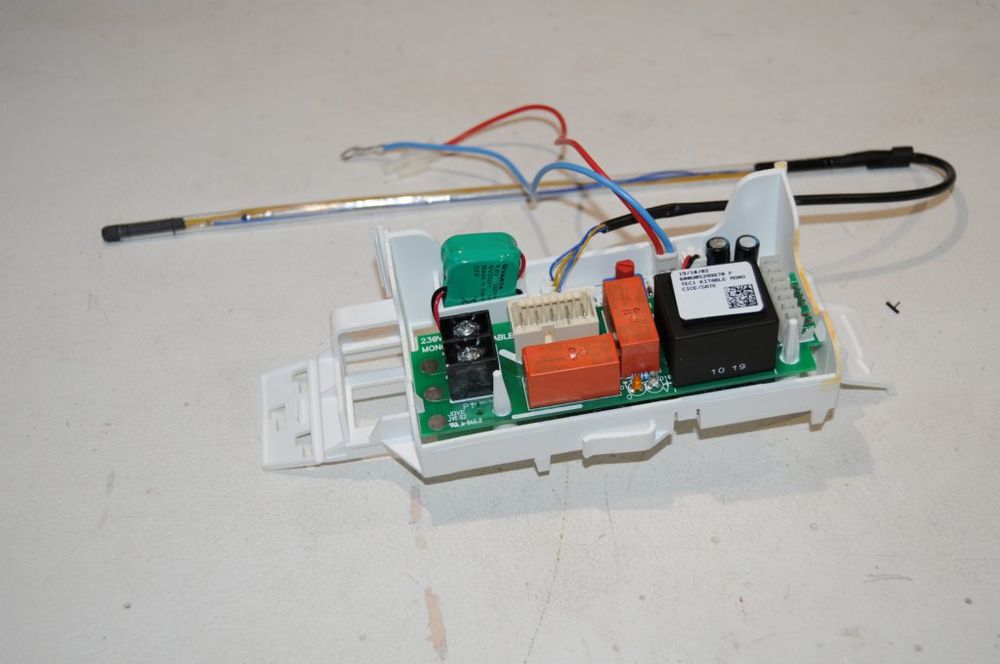 Thermostat �lectronique pour ballon d'eau chaude 50 Magnac-sur-Touvre (16)