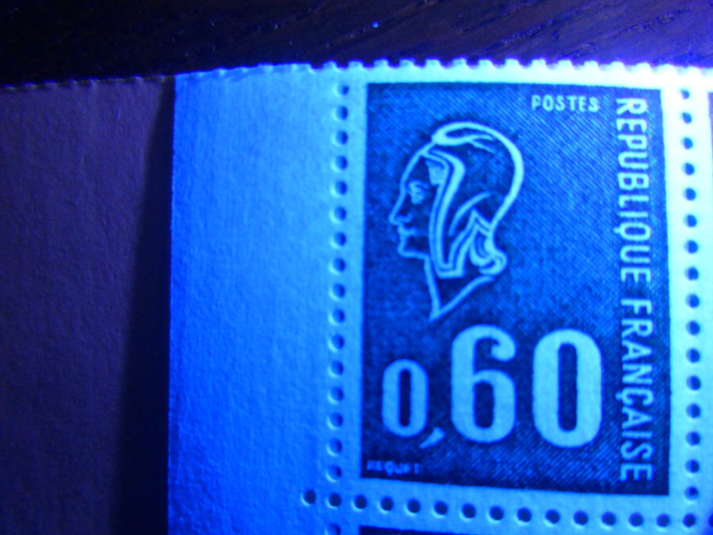 Timbre 1974-N�1815c��(sans bande de phosphore) 10 Le Coudray (28)