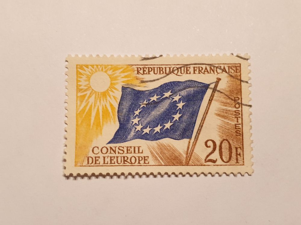 Timbre France 1958  conseil de l'europe 20 f -0.05 euro 0 Marseille 9 (13)