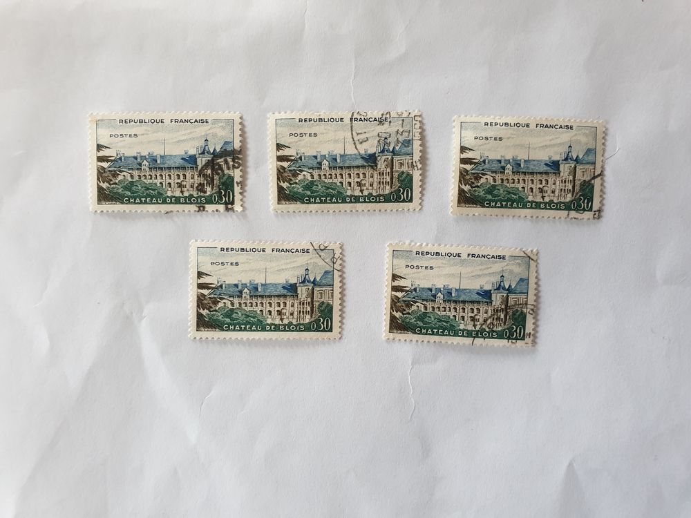 timbre france 1960 Ch�teau de Blois lot 1 euro 1 Marseille 9 (13)