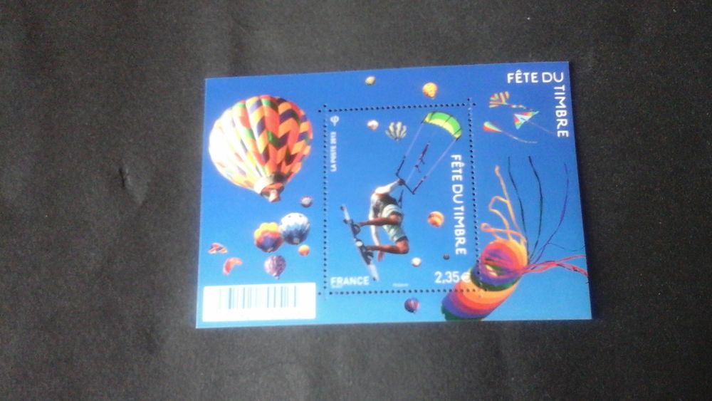 Timbre de France f�le du timbre 2013 4 Angers (49)