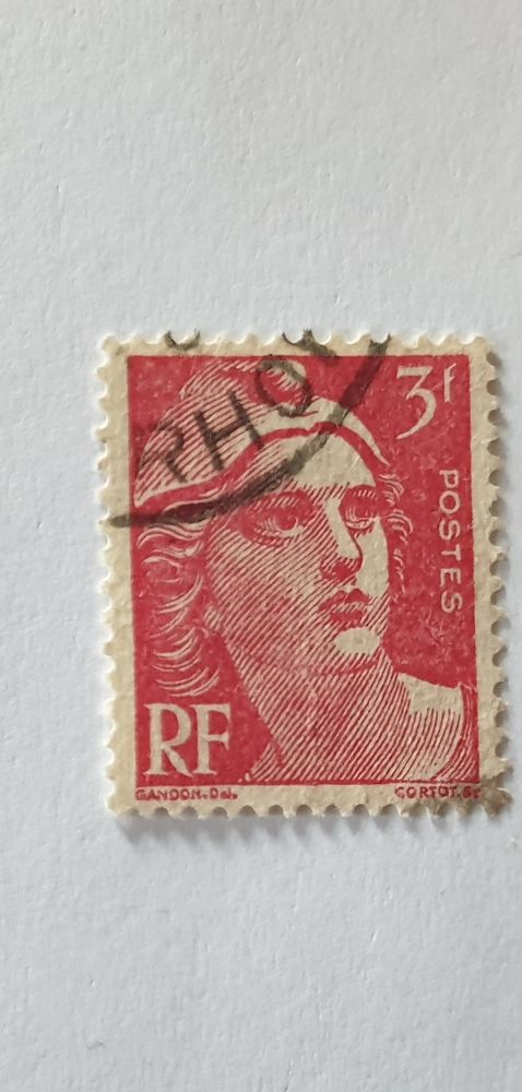 Timbre France Marianne de Gandon 3 F (1945) oblit�r� 0.15 eu 0 Marseille 9 (13)