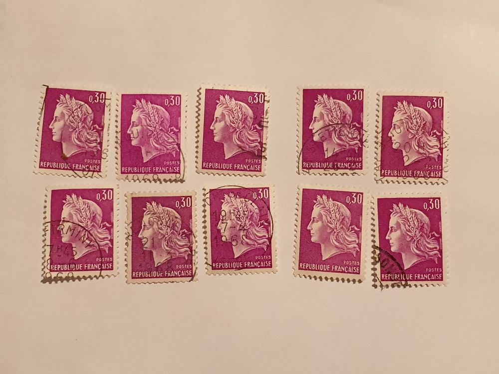 Timbre France Marianne de Cheffer 0.30 f 1967 lot 0.30 euro 0 Marseille 9 (13)