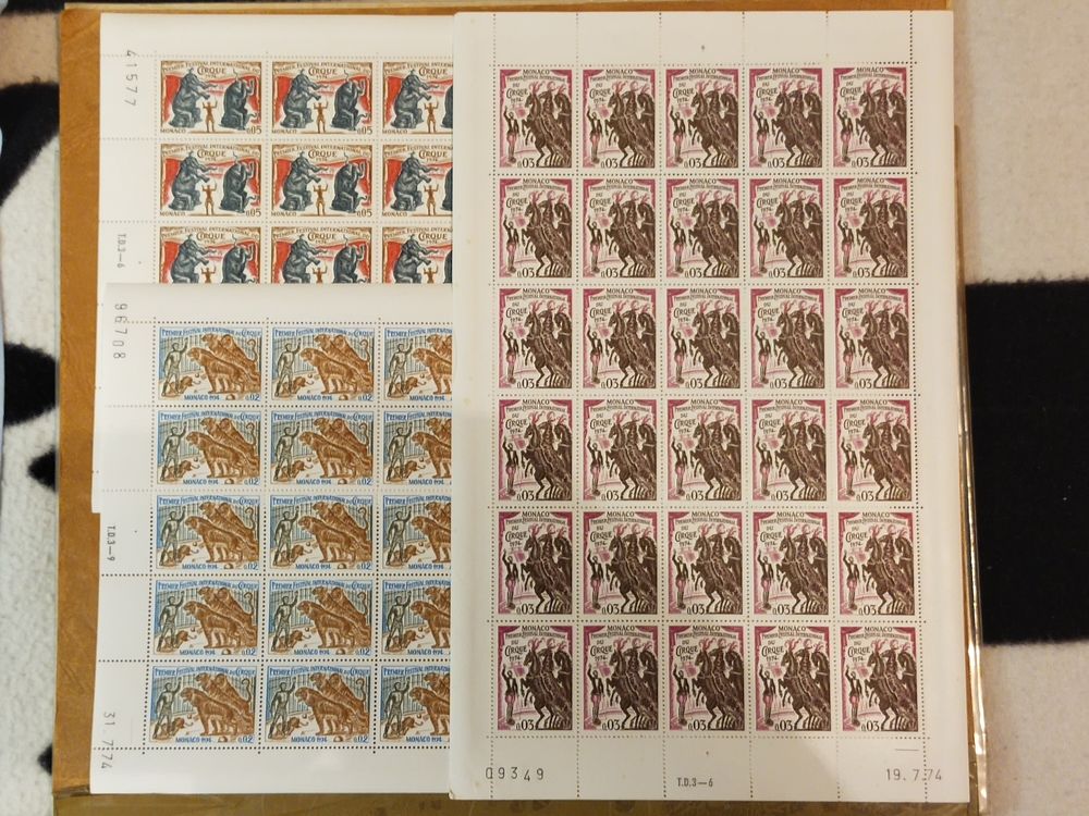 TIMBRE DE MONACO ANNEE  1974   FESTIVAL DU CIRQUE . 25 Dolus-d'Ol�ron (17)