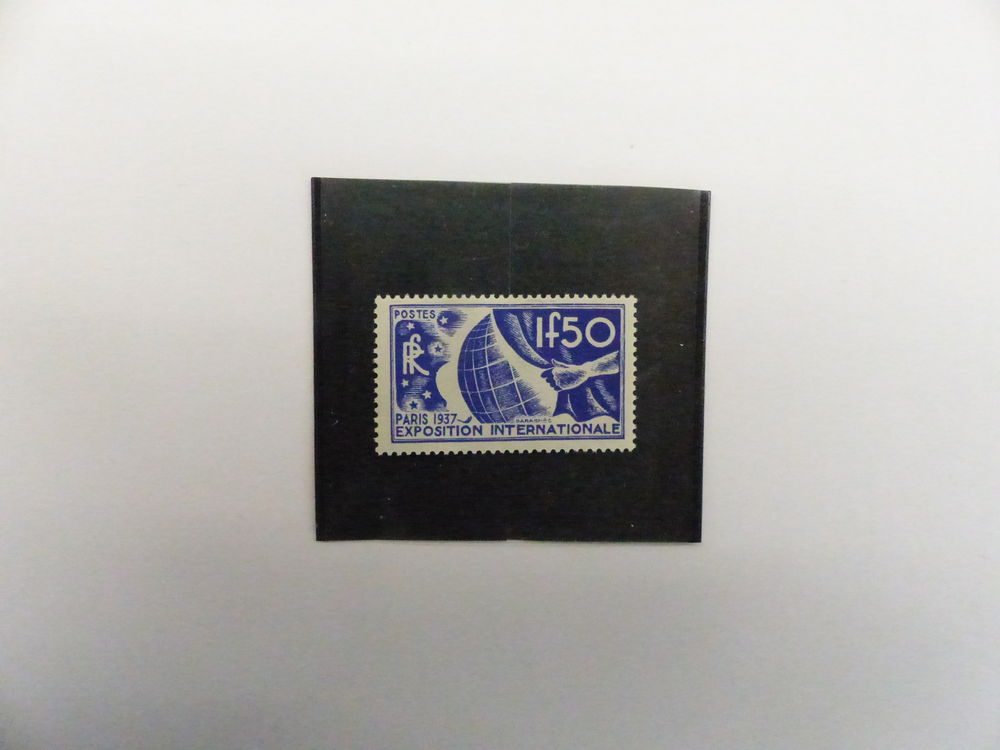 TIMBRE  327  NEUF **  COTE  80 � 13 Le Havre (76)