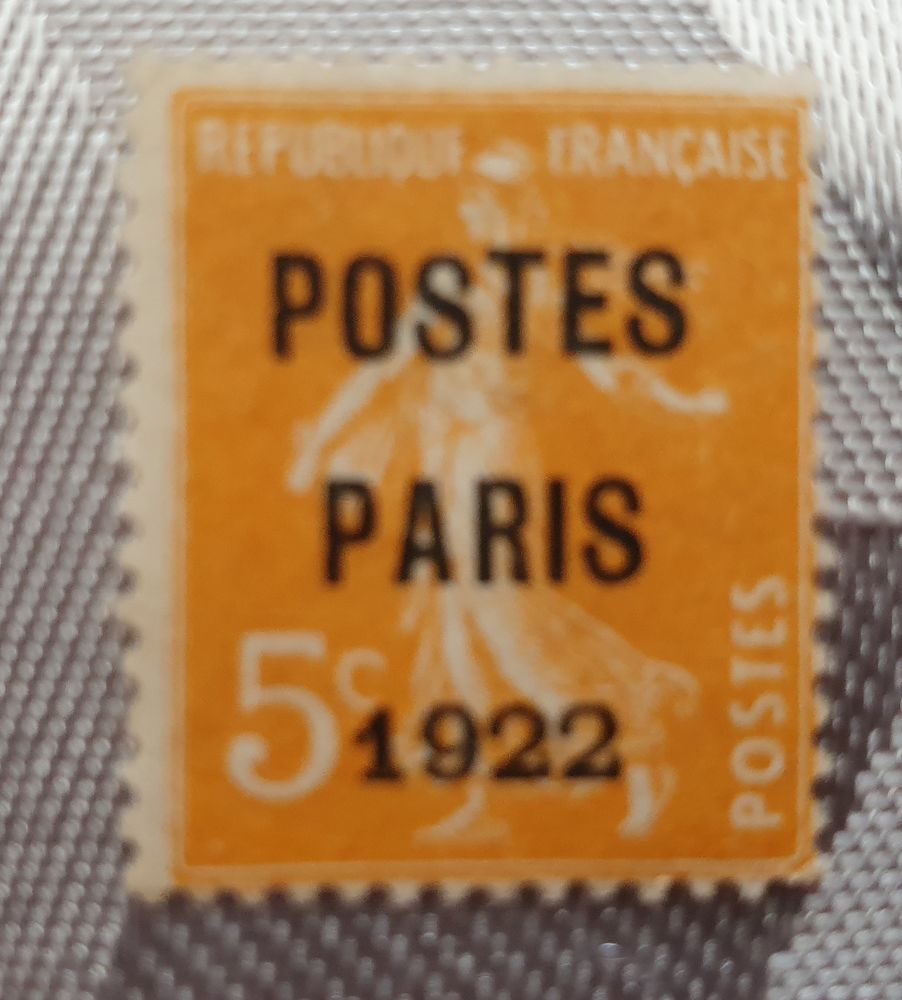 Timbre Pr�o 30  neuf sign� CALVES 15% c�te 52 Jou�-l�s-Tours (37)