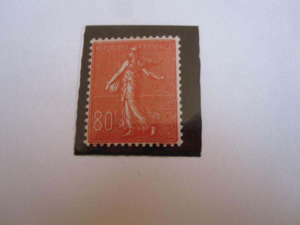 Lot de 2 timbres N° 203 et 204 année 1924  14 Poitiers (86)