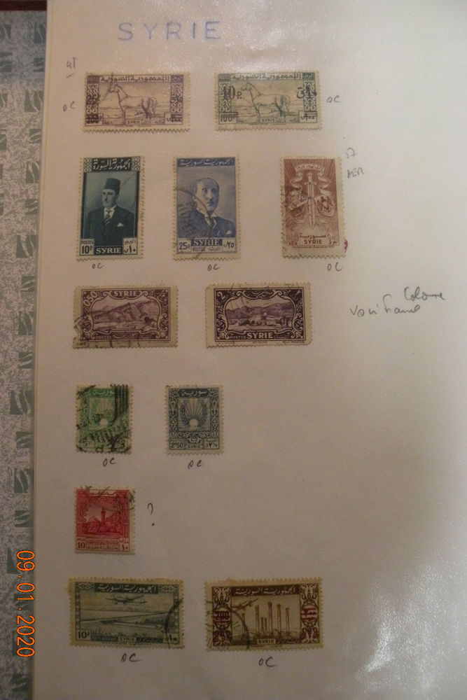 130 timbres Asie-Oc�anie 33 Leers (59)