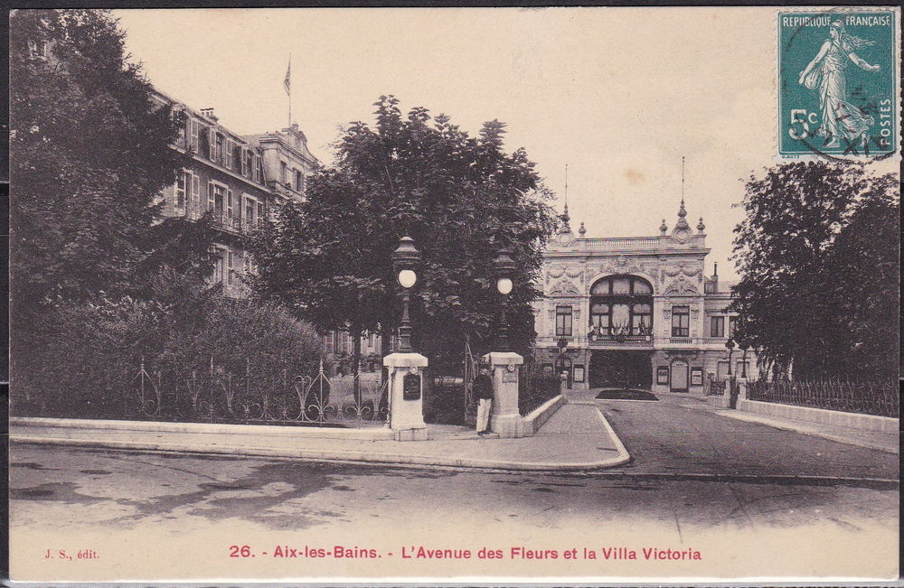 Timbres-CPA-carte postale- Aix les Bains (73) L'avenue des f 3 Lyon 4 (69)