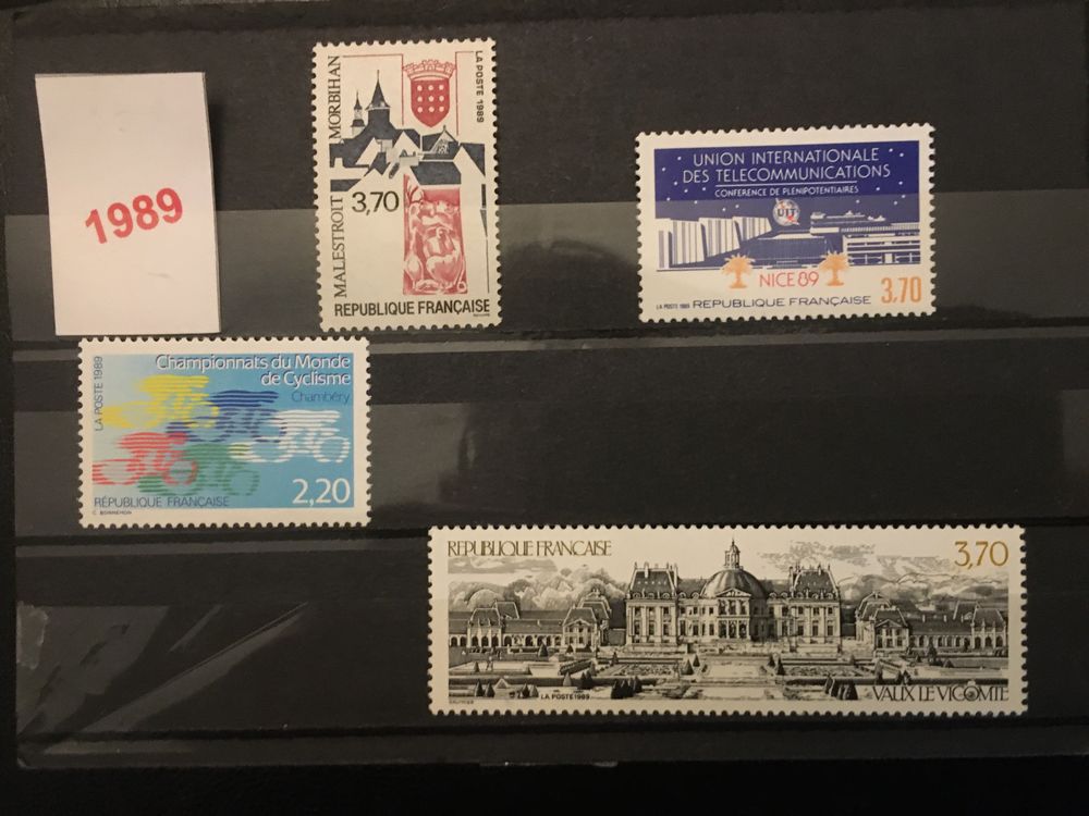 TIMBRES  DE  COLLECTION  **  NEUFS  1989 1 Lyon 7 (69)