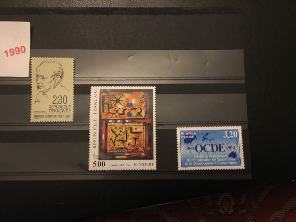 TIMBRES  DE  COLLECTION  **  NEUFS   1990
1 Lyon 7 (69)