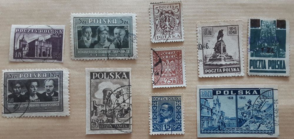 10 timbres � collection  POLOGNE oblit�r�s des ann�es 1946 2 Pontoise (95)