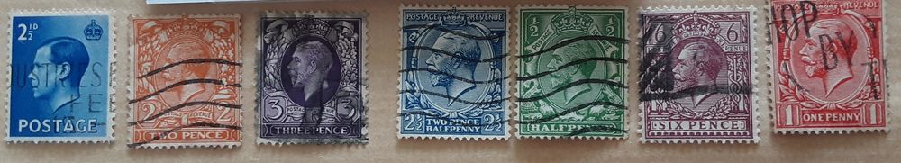 7 timbres � collection  REVENUE POSTAGE oblit�r�s 1 Pontoise (95)