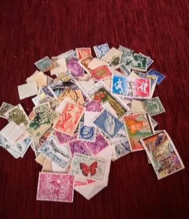 Timbres de collection en vrac tous pays 0 Lourdes (65)