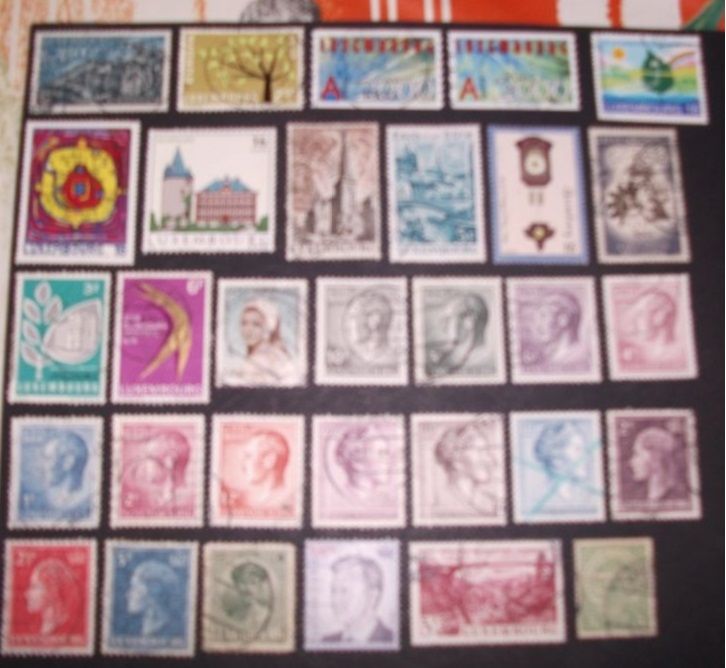 Lot de 31 timbres diff�rents et oblit�r�s du Luxembourg.
2 Aillevillers-et-Lyaumont (70)