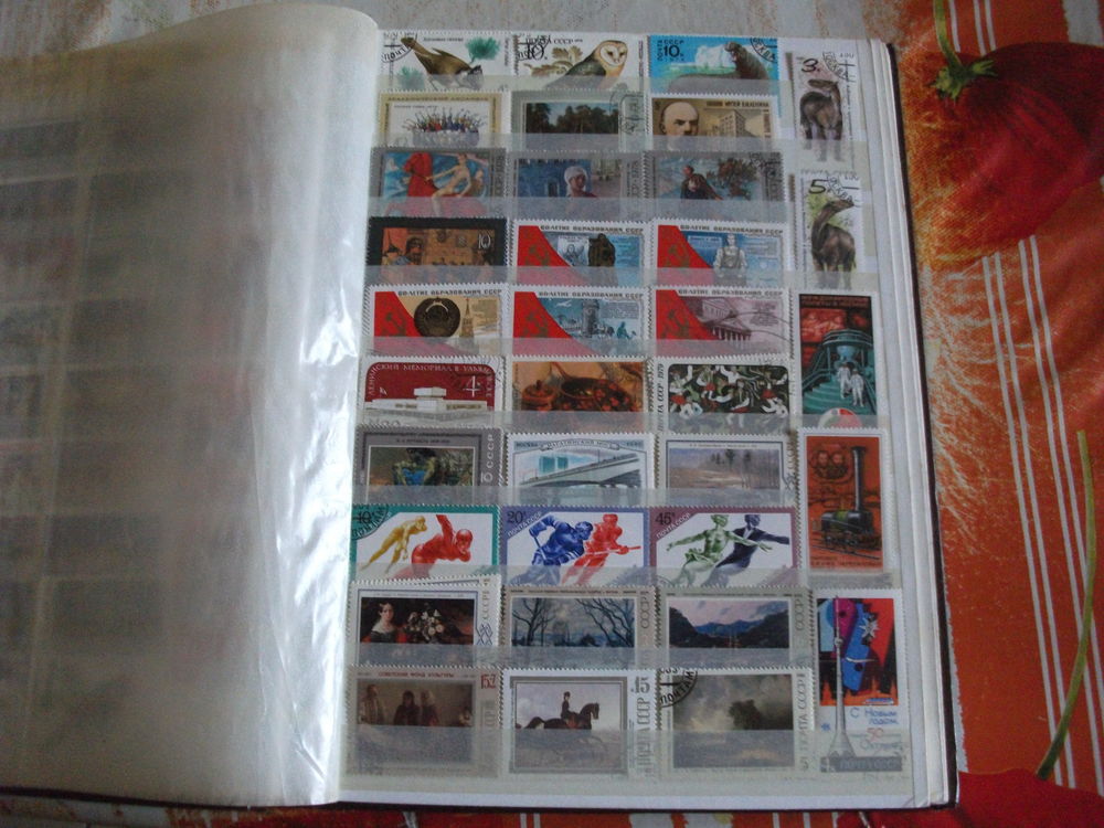 Lot de 513 Timbres diff�rents et oblit�r�s RUSSES 15 Aillevillers-et-Lyaumont (70)