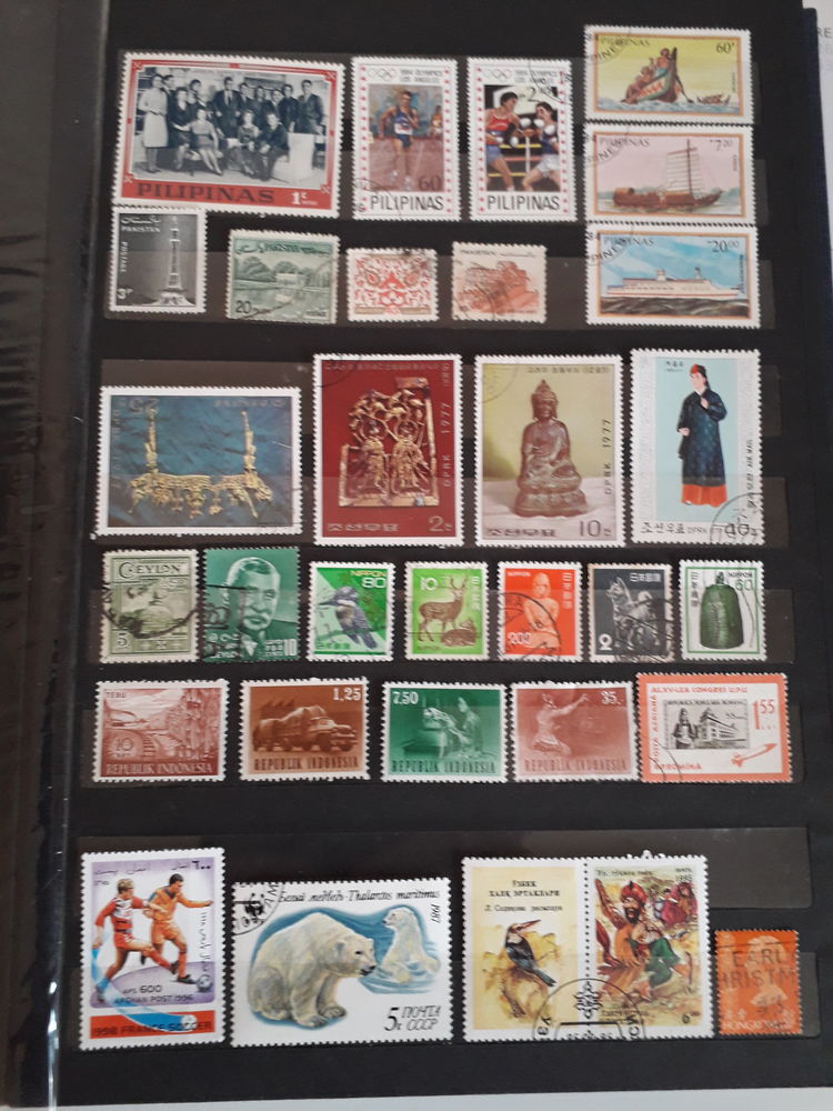 N.242 lot de 410 timbres de divers Pays pour 3� 3 Les Forges (88)