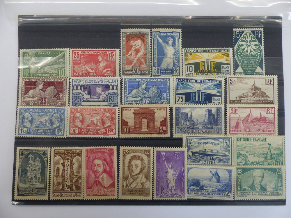 LOT  DE  TIMBRES  NEUFS  *  COTE  440 � 39 Le Havre (76)