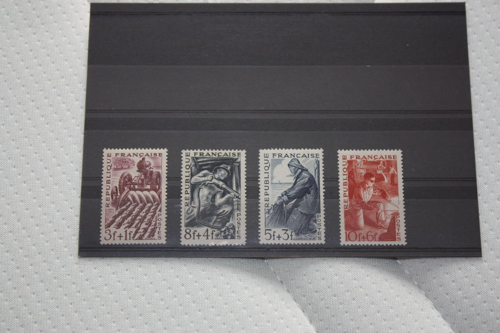 TIMBRES NEUFS FRANCE SERIE DES METIERS 3 Dammartin-en-Go�le (77)