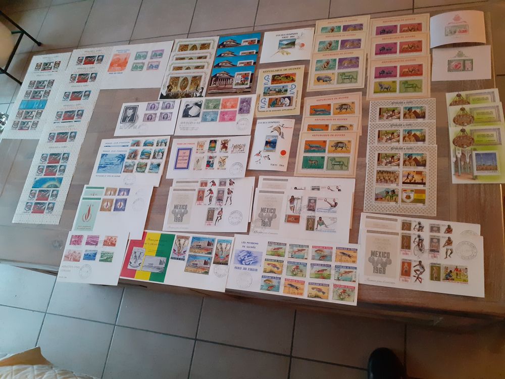 timbres neufs de GUINEE 40 Marseille 12 (13)