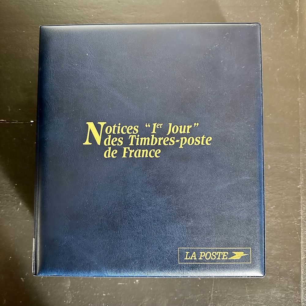 TIMBRES - Notices  1er jour  des Timbres-poste de France | 2 0 V�lizy-Villacoublay (78)