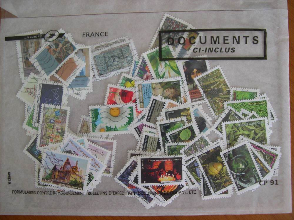 Lot de 250 timbres oblit�r�s r�cents 10 Marseille 8 (13)