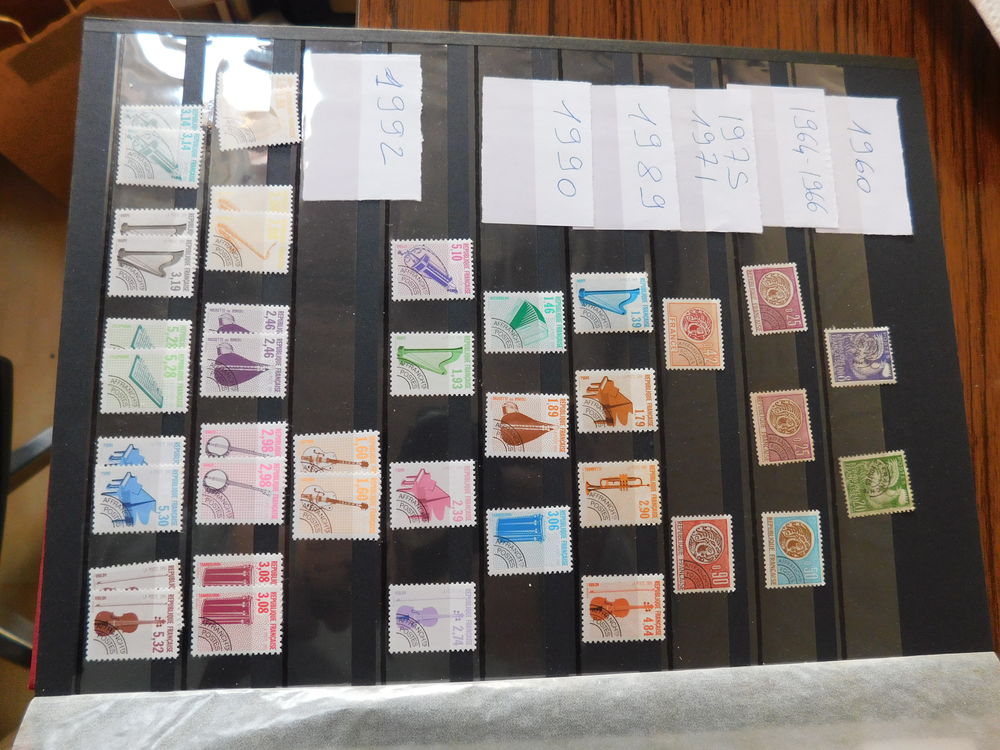 TIMBRES PREOBLITERES 1 Les Andelys (27)