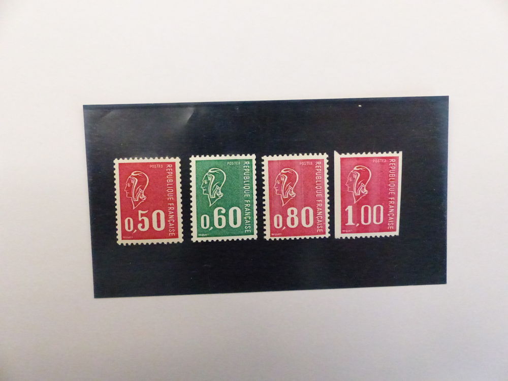TIMBRES  A  N�  ROUGE  AU  DOS  NEUFS ** 12 Le Havre (76)