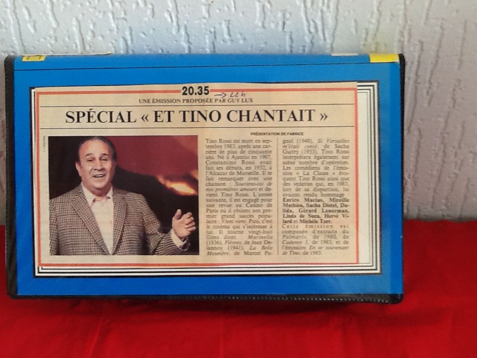 K7 VHS ou DVD Tino ROSSI 3 Saint-Etienne (42)