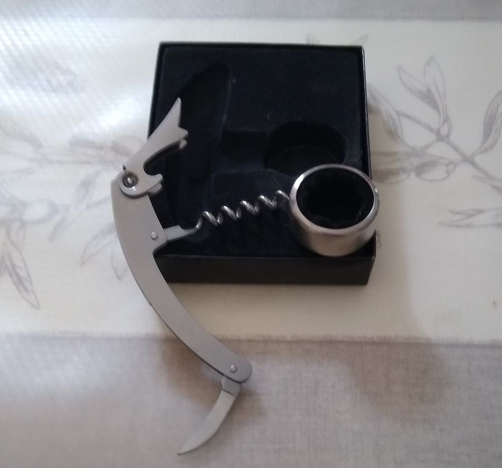 Tire-bouchon avec couteau de sommelier 2 Meximieux (01)