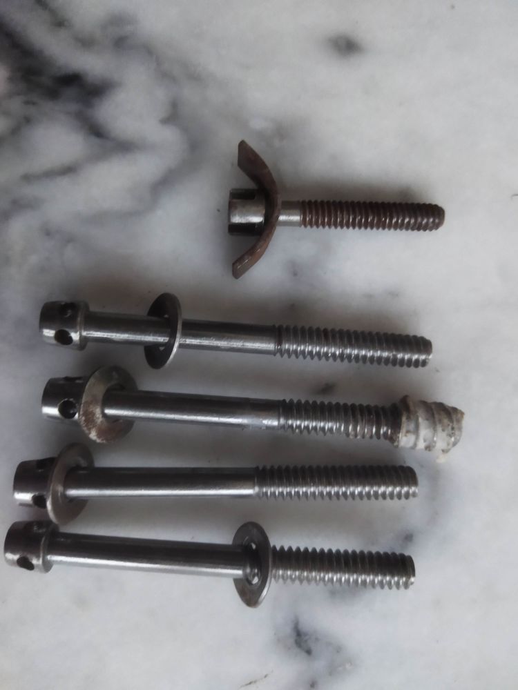 Tire fond pour lit , armoire... 6 Montpellier (34)