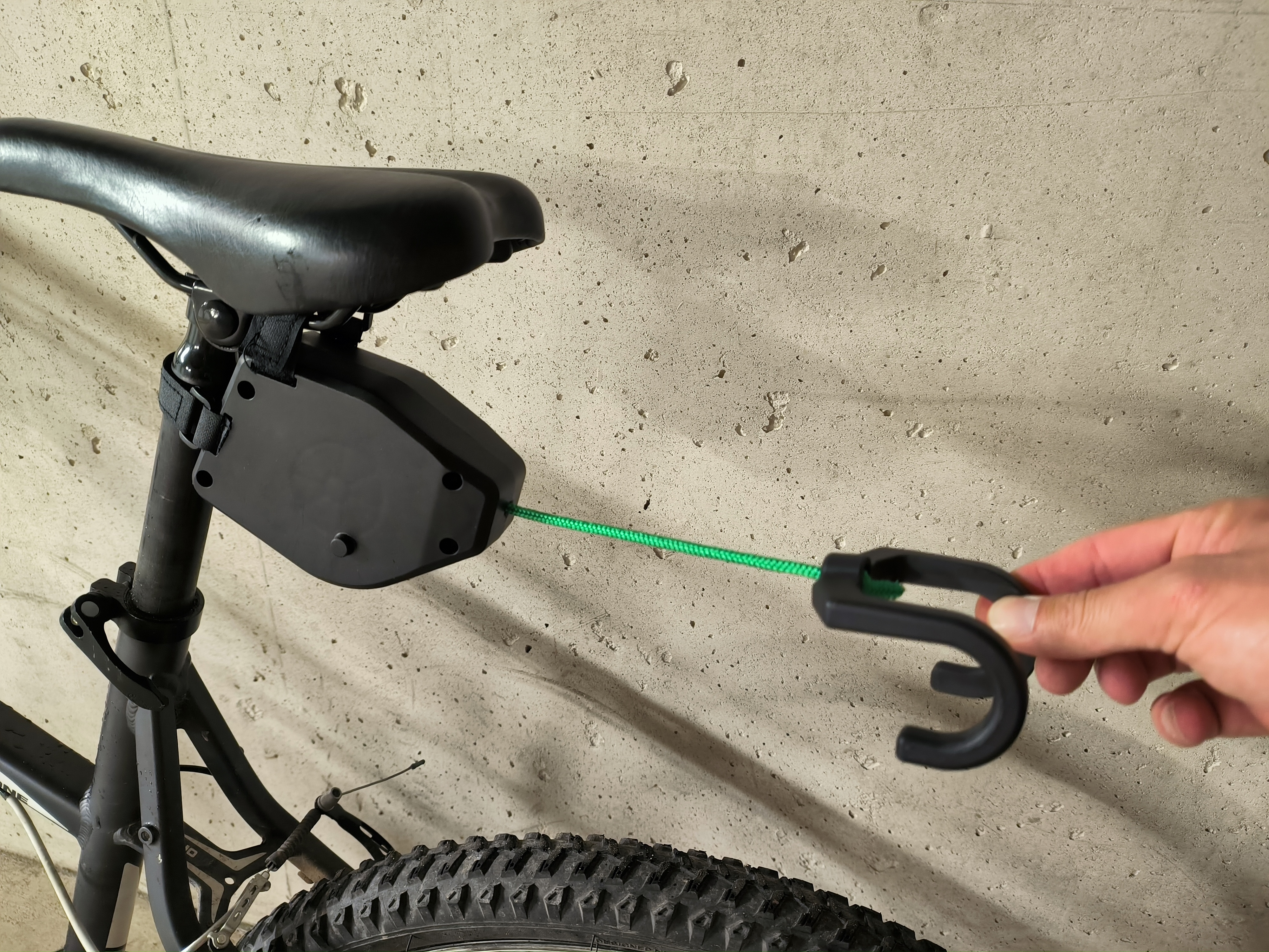 Tire v�lo - corde de remorquage 20 Strasbourg (67)