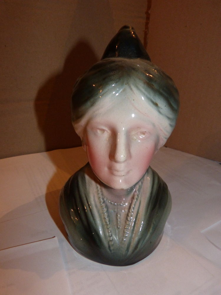 TIRELIRE A CASSER BUSTE DE FEMME 40 Brest (29)